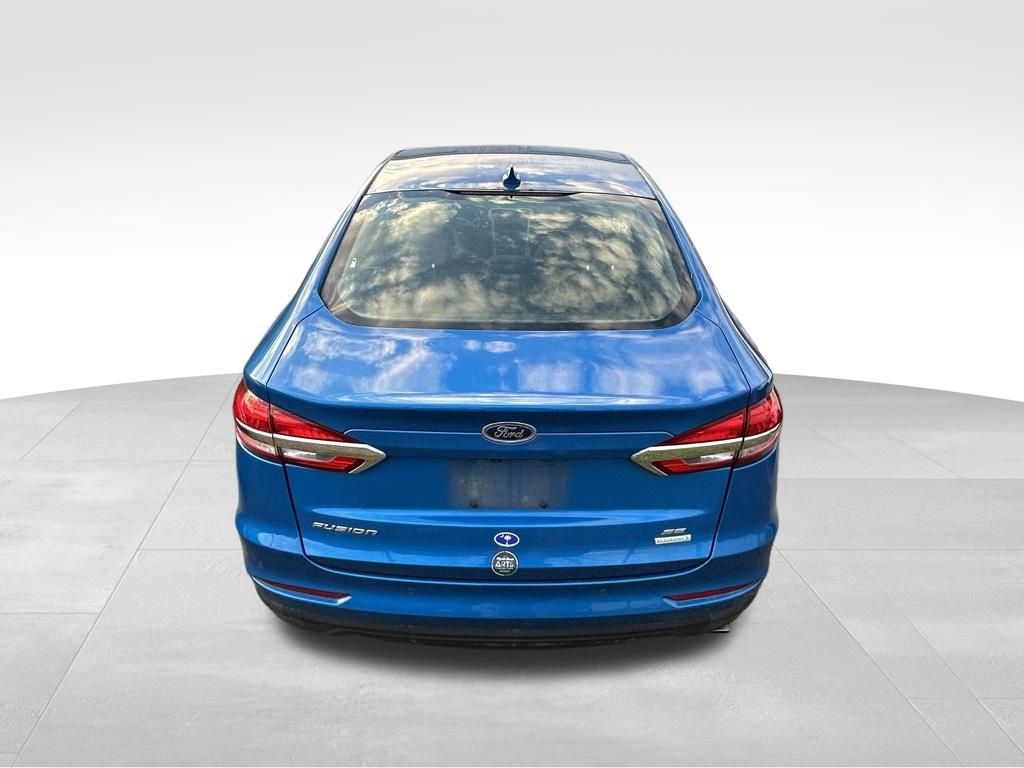 Ford Fusion SE 2020