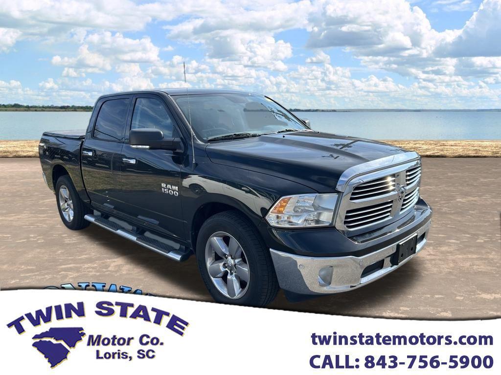 2017 RAM 1500 SLT Crew Cab SWB 2WD