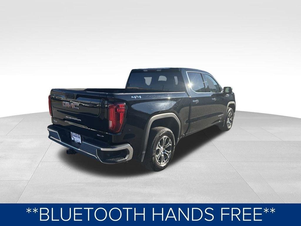 GMC Sierra 1500 SLT Crew Cab 4WD 2025