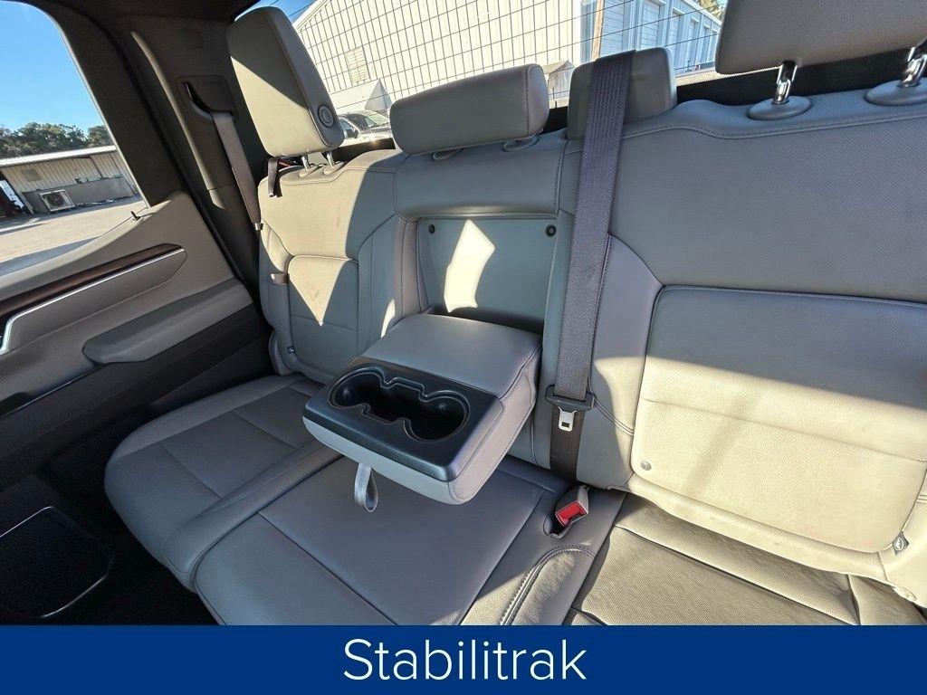 GMC Sierra 1500 SLT Crew Cab 4WD 2025