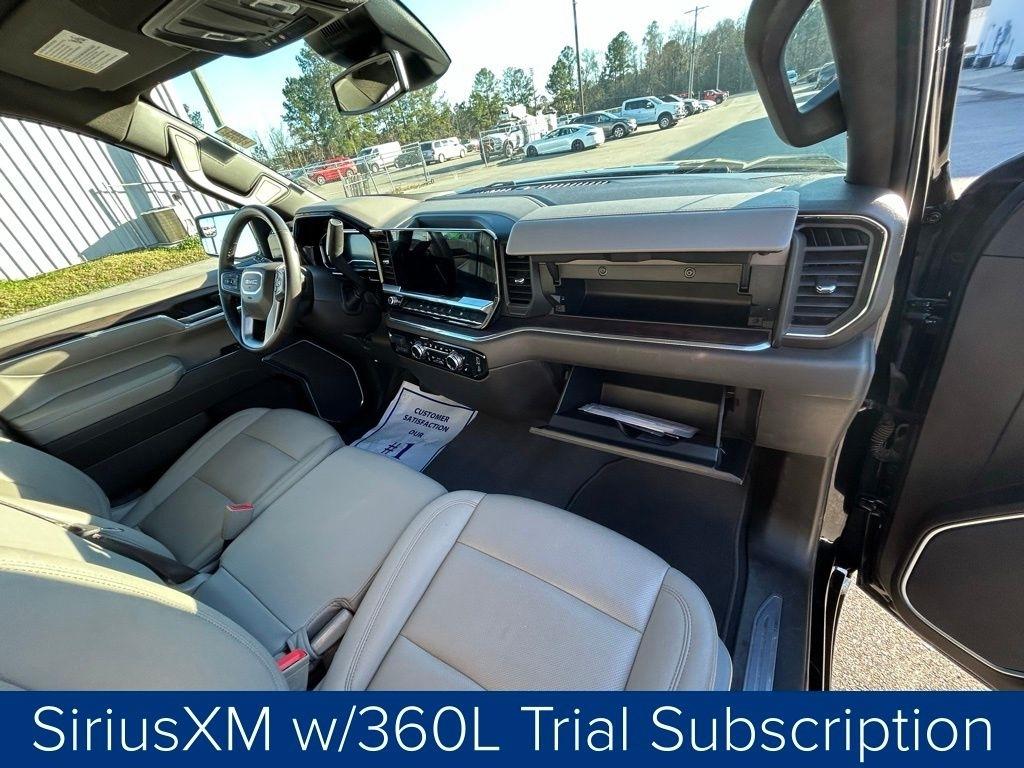 GMC Sierra 1500 SLT Crew Cab 4WD 2025