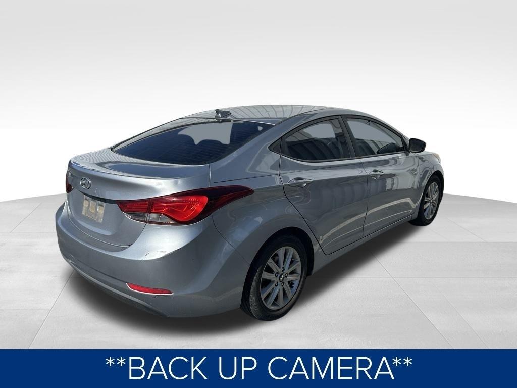 Hyundai Elantra  2016
