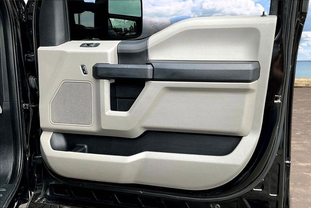 Ford F-350 SD XL 4WD 2021