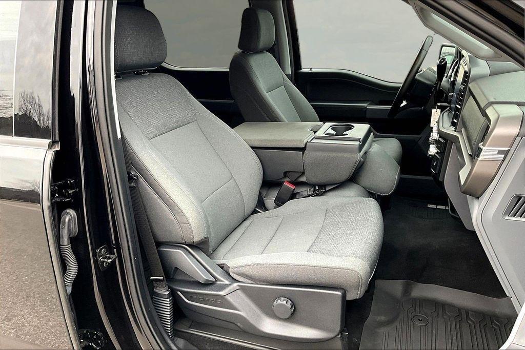 Ford F-150 XLT SuperCrew 2WD 2024