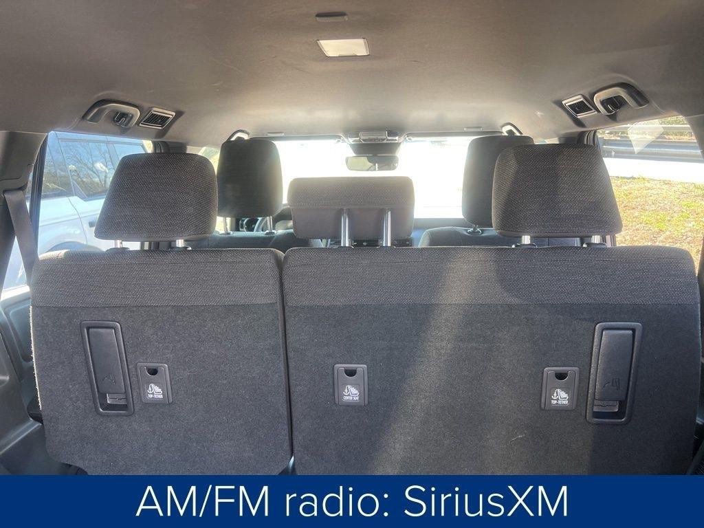 Toyota Land Cruiser Base 2024