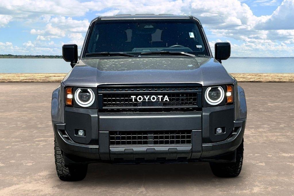 Toyota Land Cruiser Base 2024