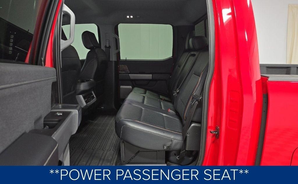 Ford F-350 SD King Ranch Crew Cab Long Bed DRW 4WD 2023