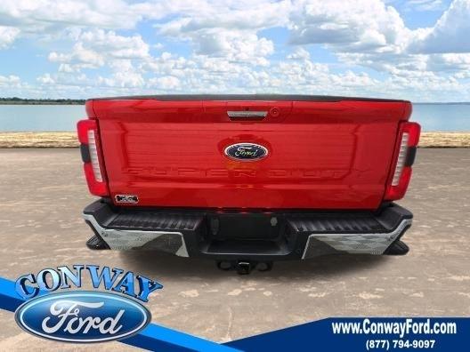 Ford F-350 SD King Ranch Crew Cab Long Bed DRW 4WD 2023