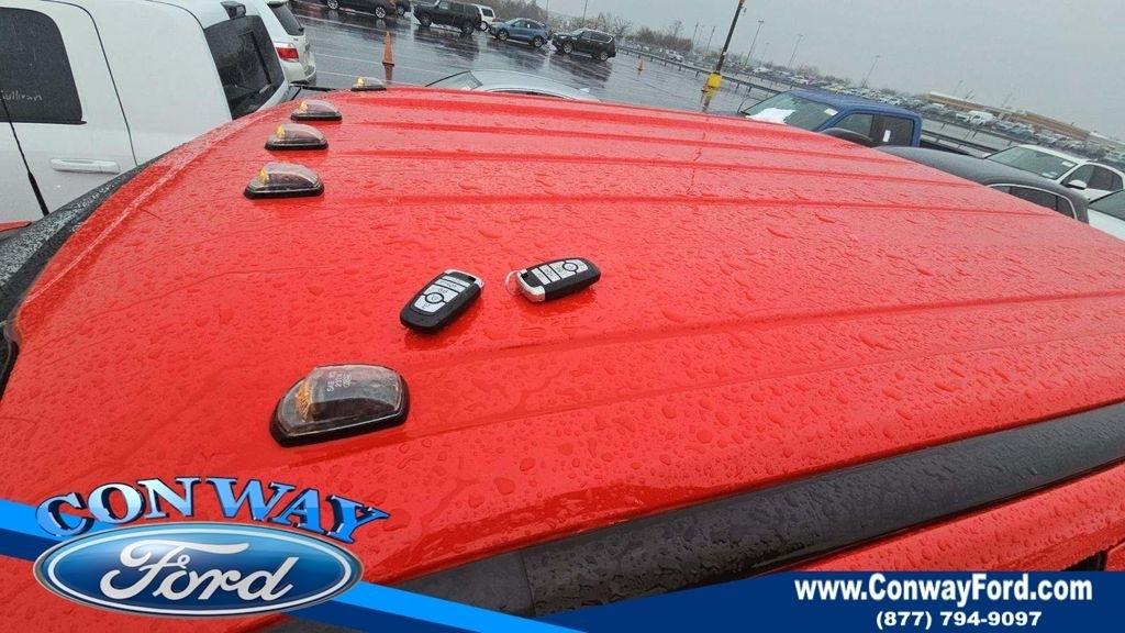 Ford F-350 SD King Ranch Crew Cab Long Bed DRW 4WD 2023