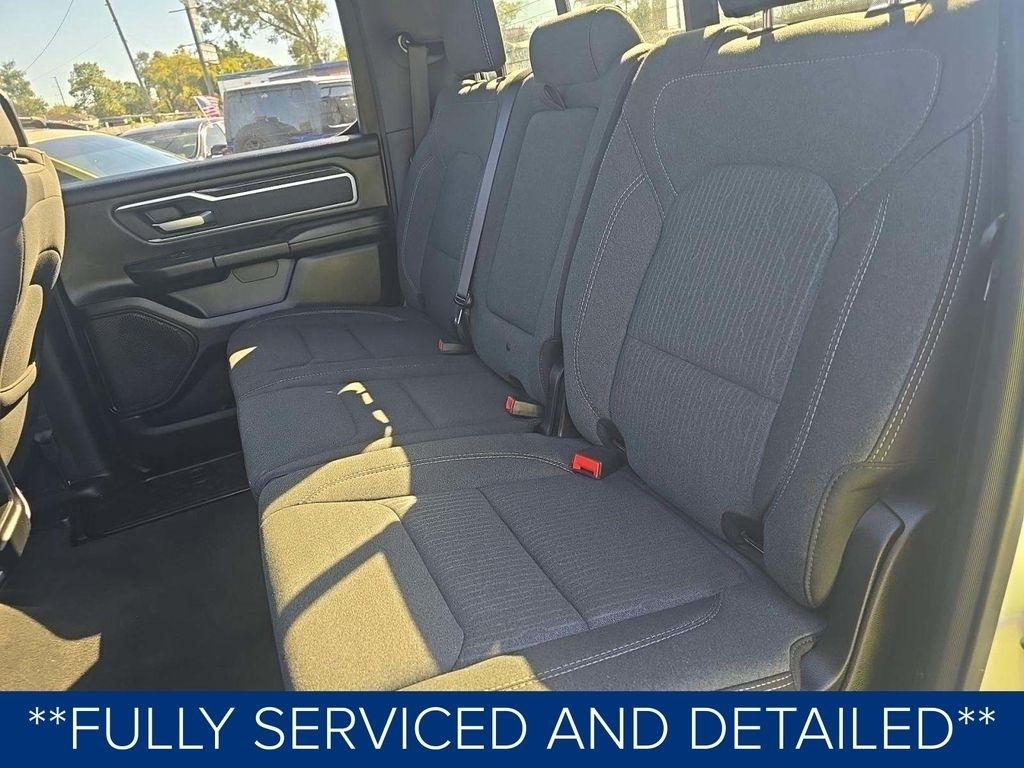 RAM 1500 Big Horn Crew Cab SWB 2WD 2020