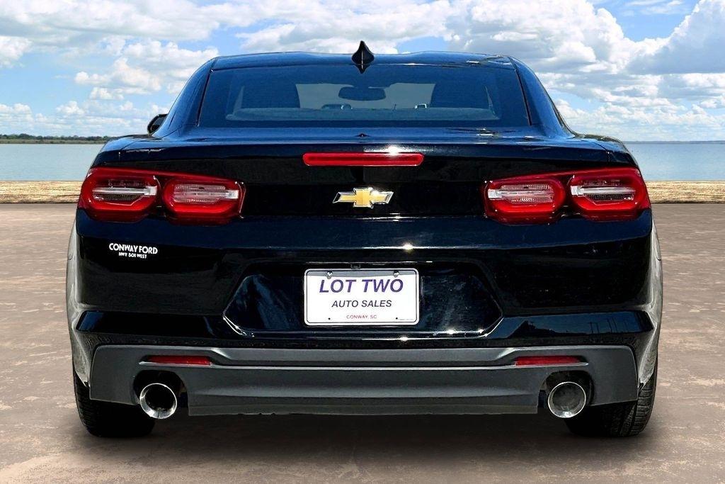 Chevrolet Camaro 2LT Coupe 6M 2022