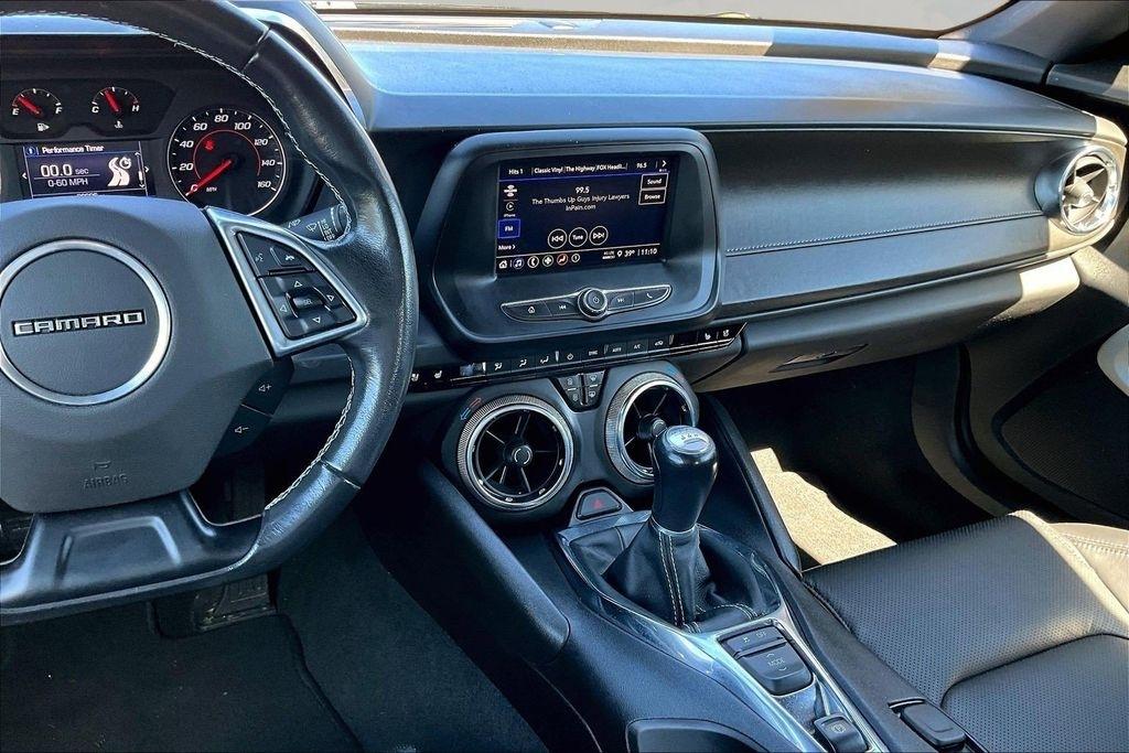 Chevrolet Camaro 2LT Coupe 6M 2022