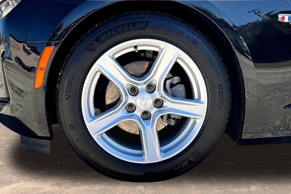 Chevrolet Camaro 2LT Coupe 6M 2022