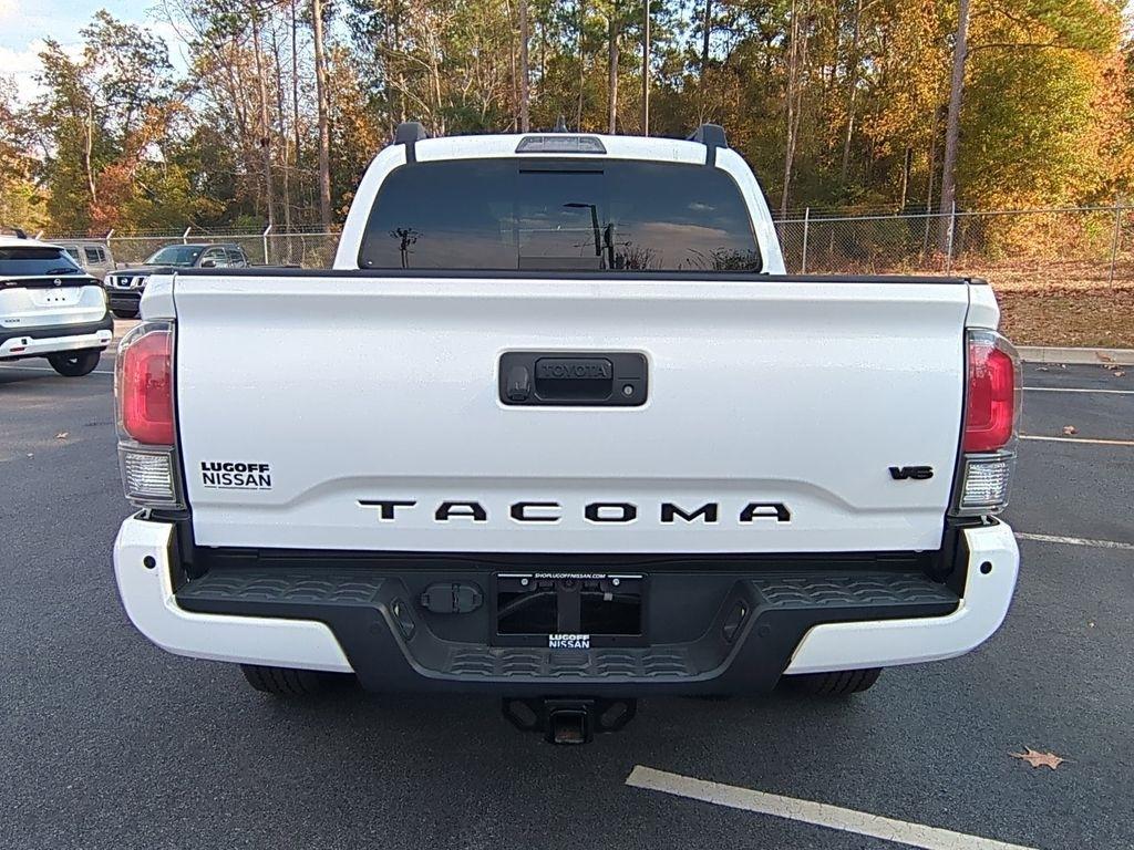 Toyota Tacoma SR5 Double Cab Long Bed V6 6AT 4WD 2022