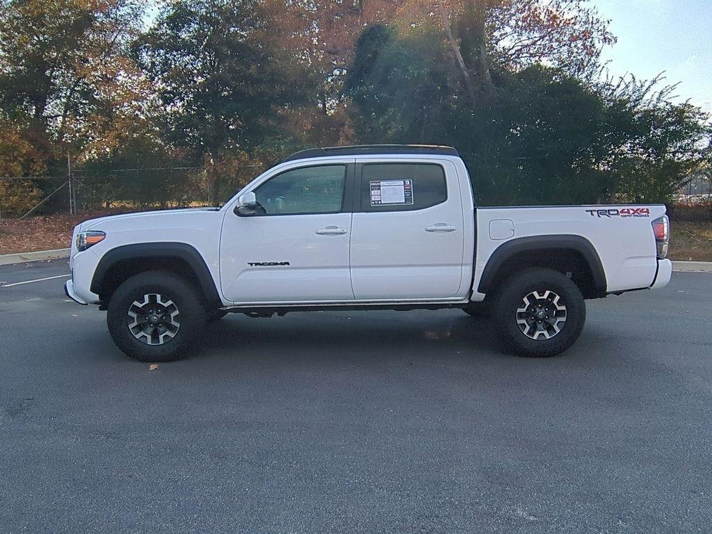 Toyota Tacoma SR5 Double Cab Long Bed V6 6AT 4WD 2022