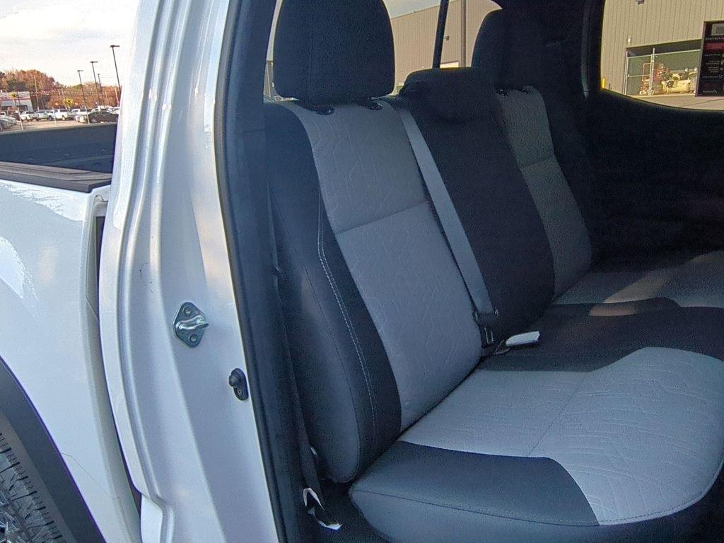 Toyota Tacoma SR5 Double Cab Long Bed V6 6AT 4WD 2022