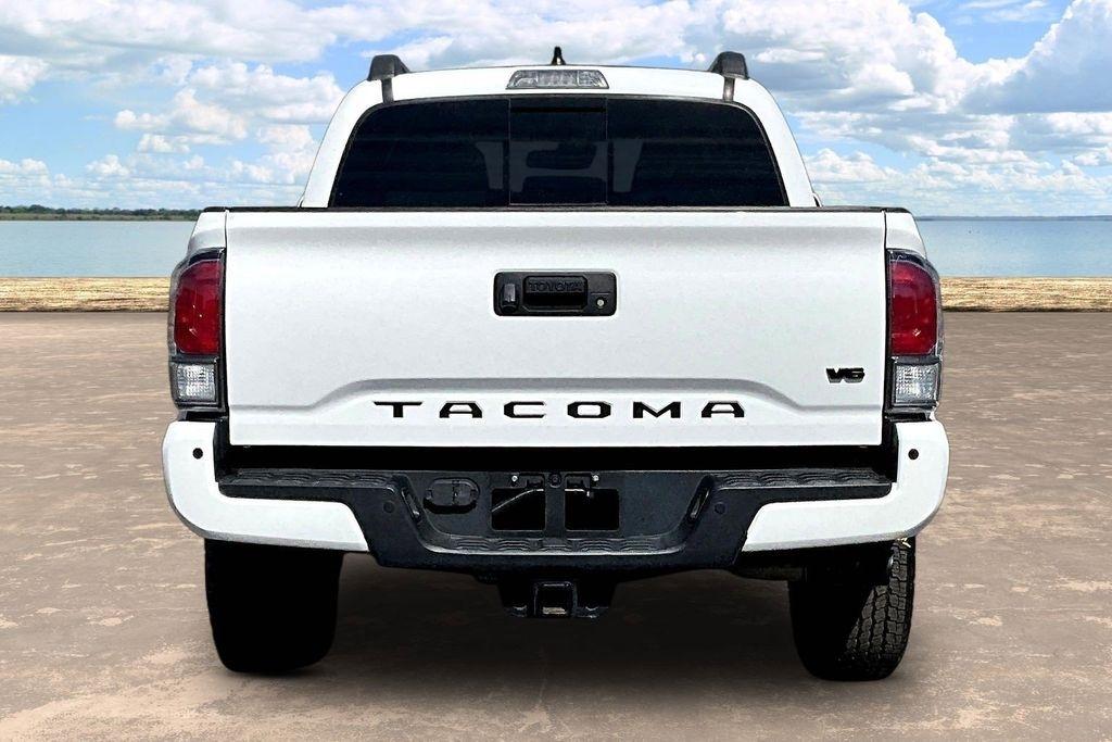 Toyota Tacoma SR5 Double Cab Long Bed V6 6AT 4WD 2022