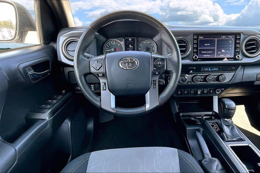 Toyota Tacoma SR5 Double Cab Long Bed V6 6AT 4WD 2022