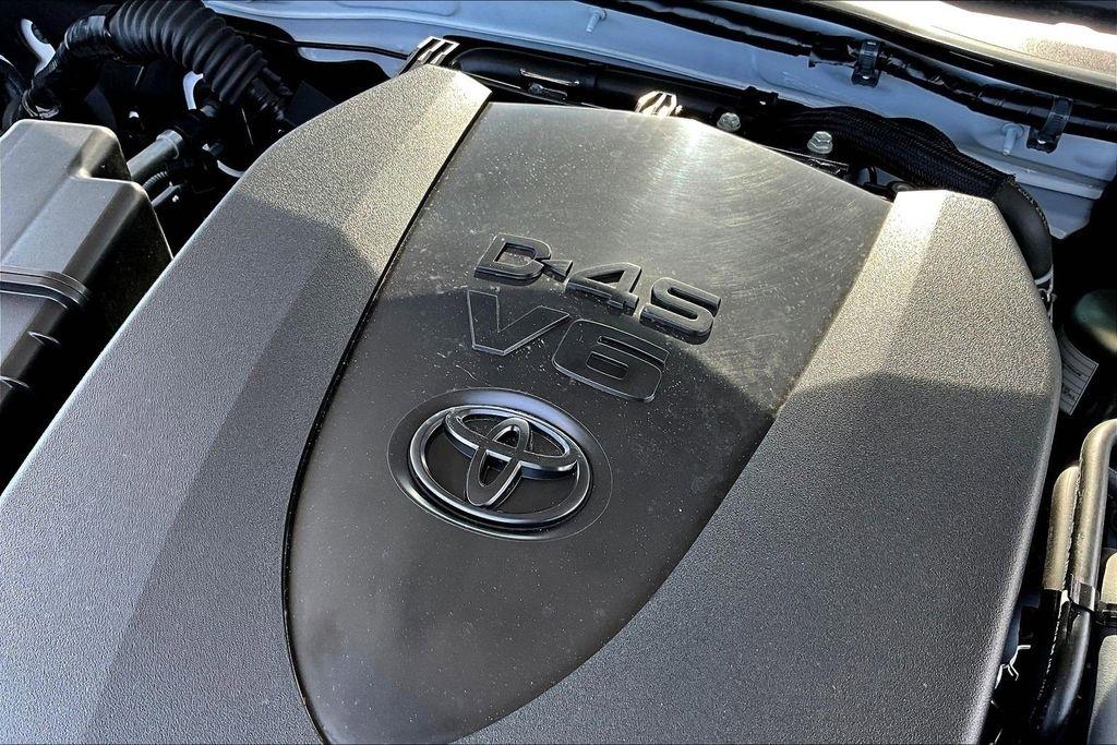 Toyota Tacoma SR5 Double Cab Long Bed V6 6AT 4WD 2022