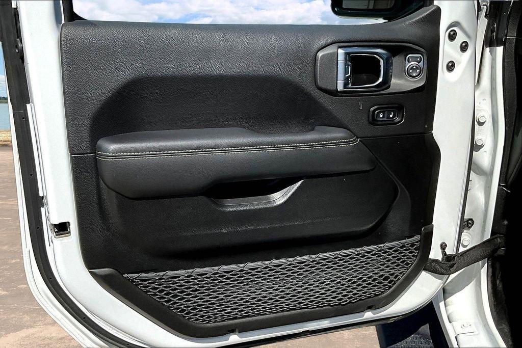 Jeep Wrangler 4xe Unlimited Sahara 2022