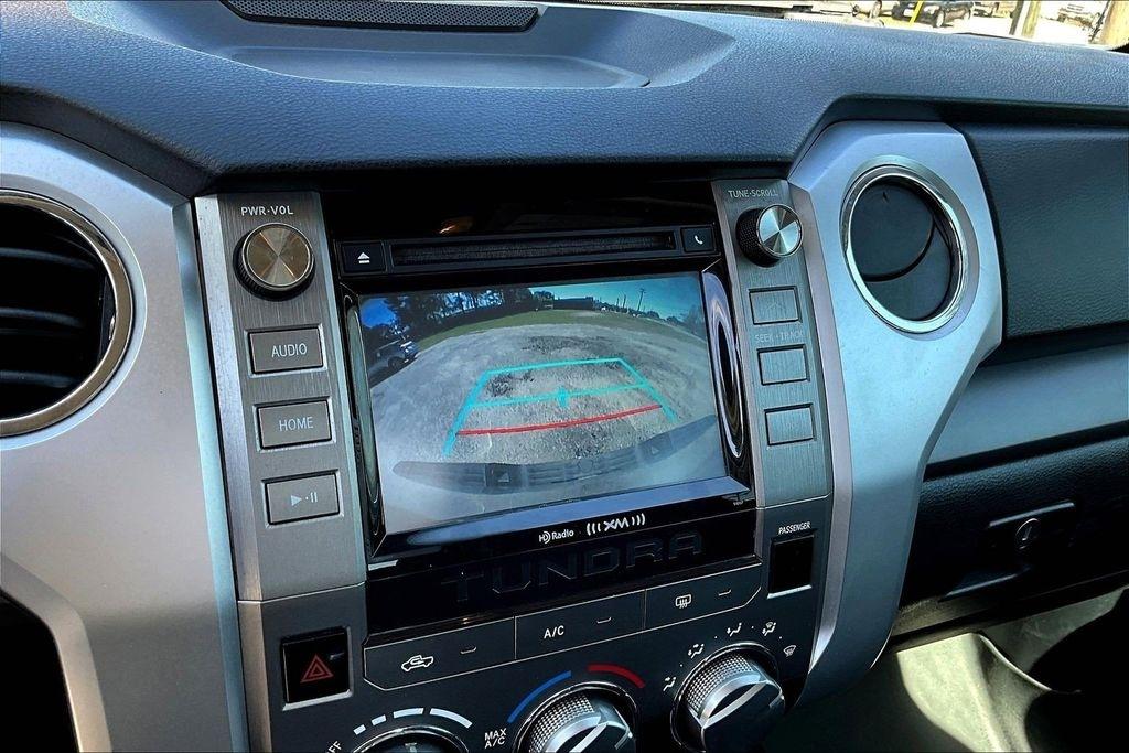 Toyota Tundra SR5 5.7L V8 FFV CrewMax 2WD 2016