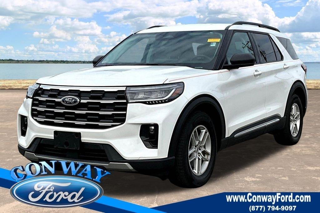 Ford Explorer Active 2025