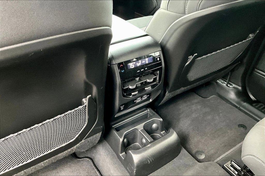 Jeep Grand Cherokee L  2025