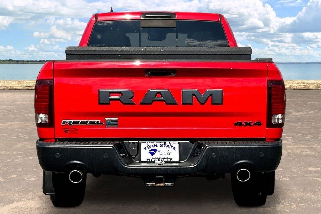 RAM 1500 Rebel Crew Cab SWB 4WD 2017