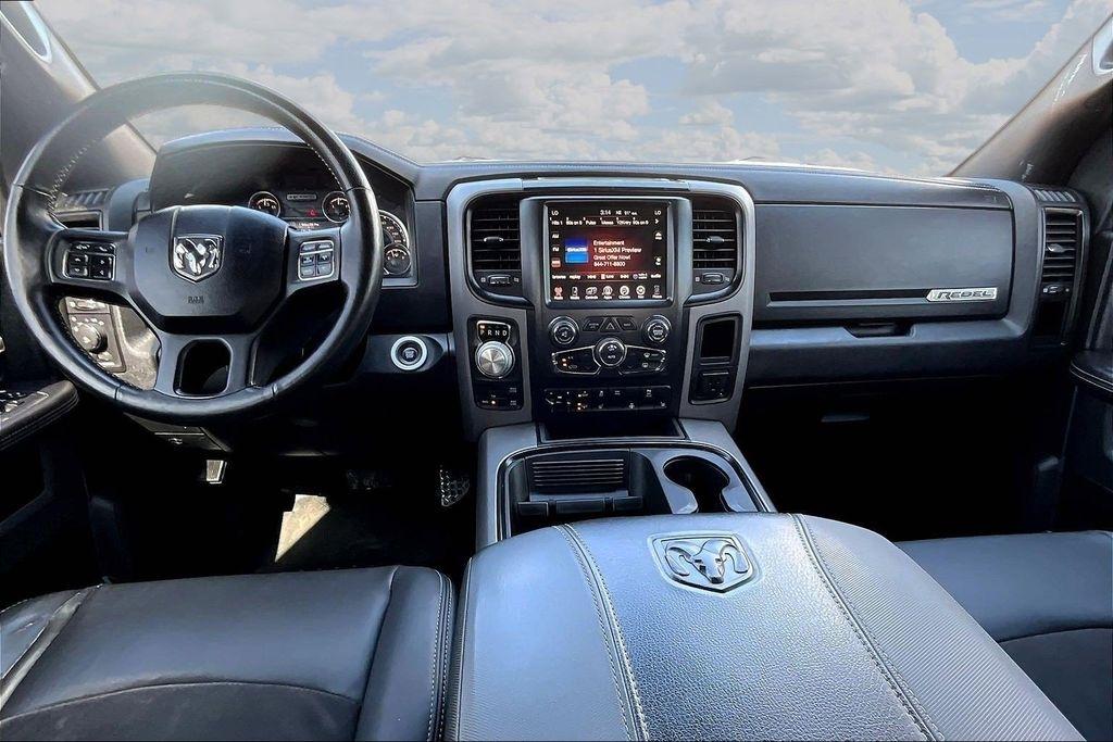 RAM 1500 Rebel Crew Cab SWB 4WD 2017