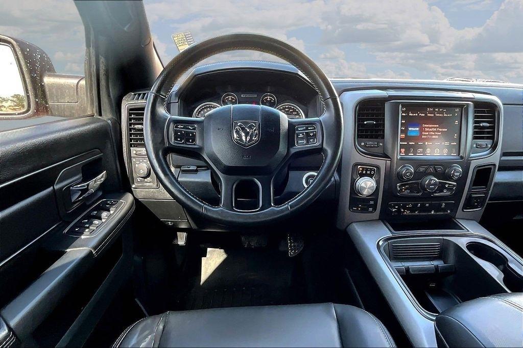 RAM 1500 Rebel Crew Cab SWB 4WD 2017