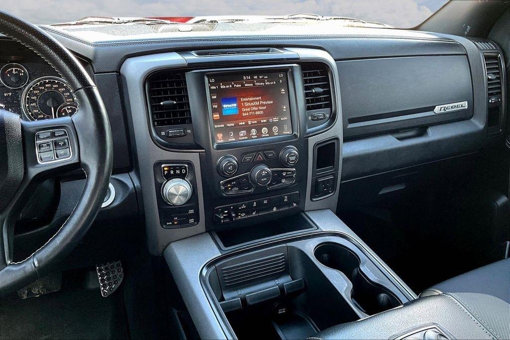 RAM 1500 Rebel Crew Cab SWB 4WD 2017