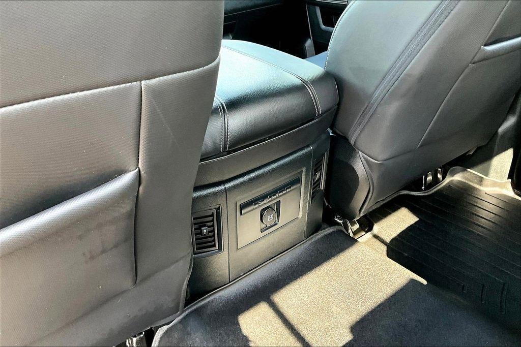 RAM 1500 Rebel Crew Cab SWB 4WD 2017