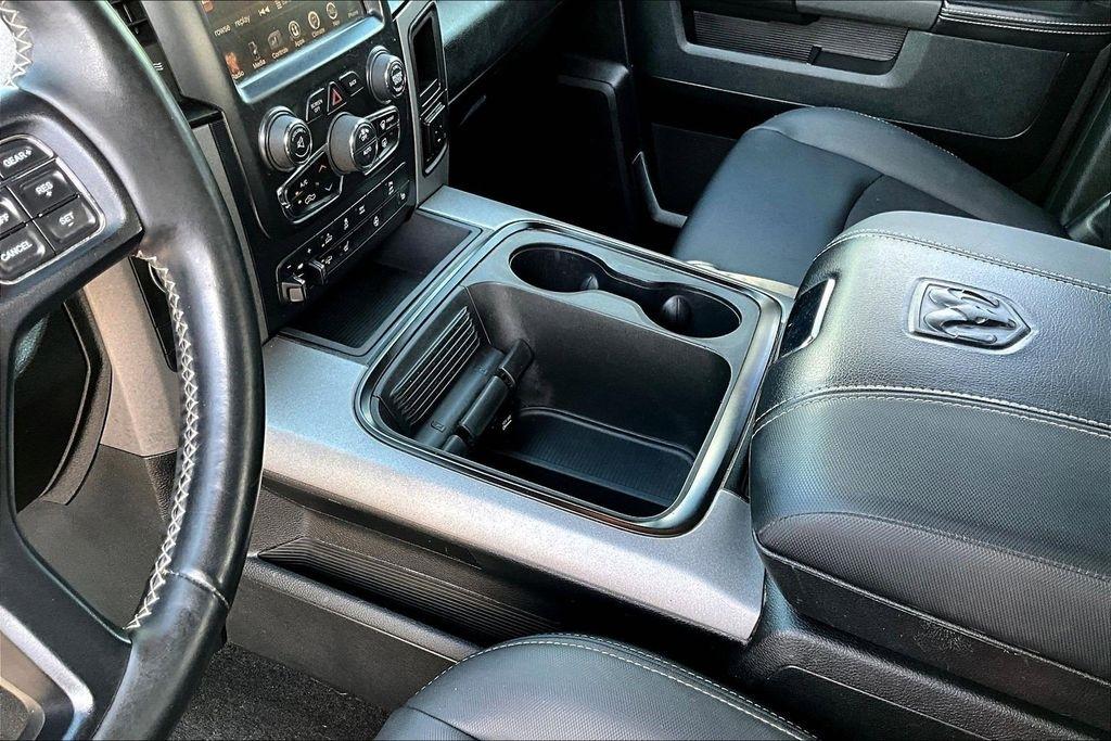 RAM 1500 Rebel Crew Cab SWB 4WD 2017