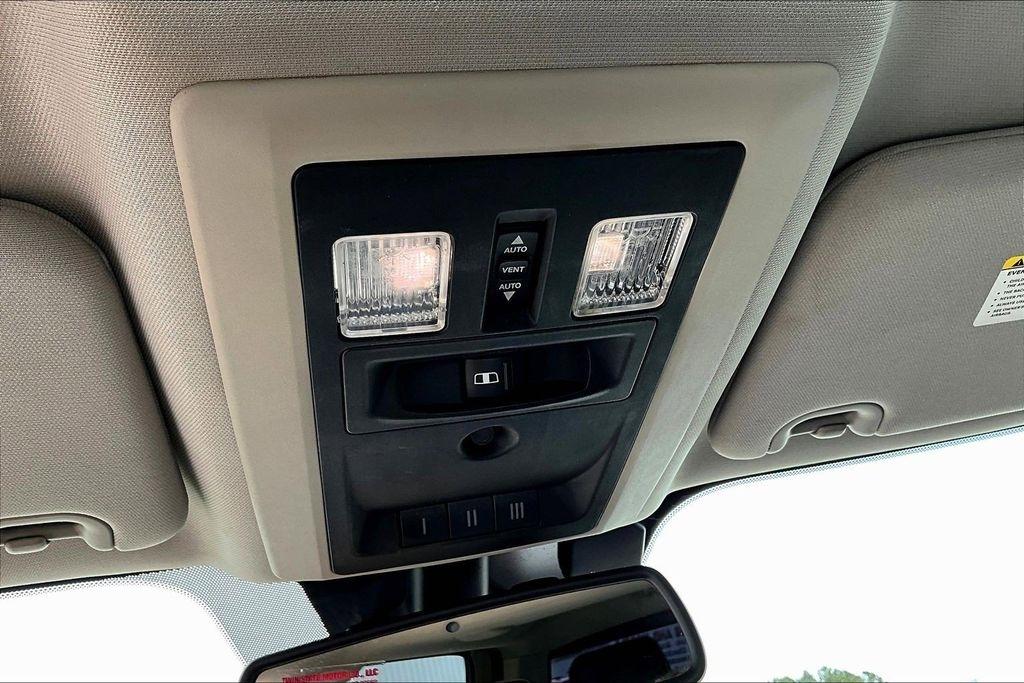 RAM 1500 Longhorn Crew Cab LWB 2WD 2016