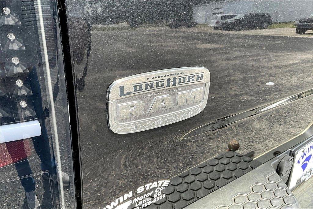 RAM 1500 Longhorn Crew Cab LWB 2WD 2016