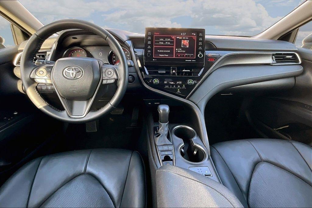 Toyota Camry XSE 2021
