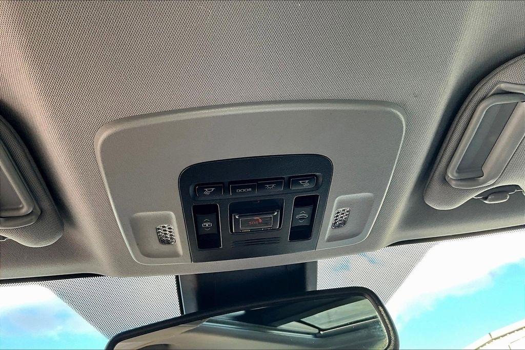 Toyota Camry XSE 2021