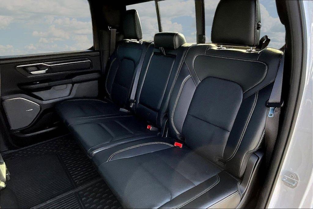 RAM 1500 Rebel Crew Cab SB 4WD 2025