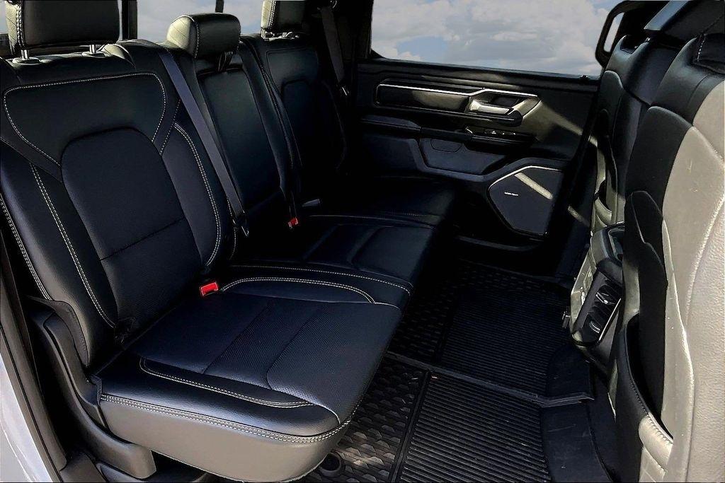 RAM 1500 Rebel Crew Cab SB 4WD 2025