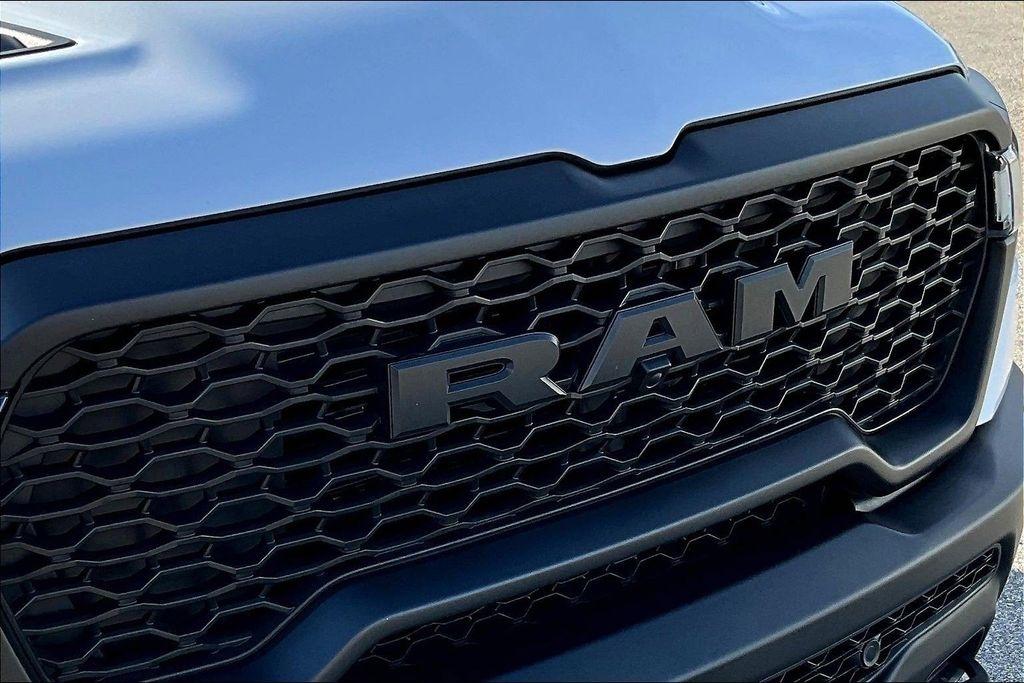 RAM 1500 Rebel Crew Cab SB 4WD 2025