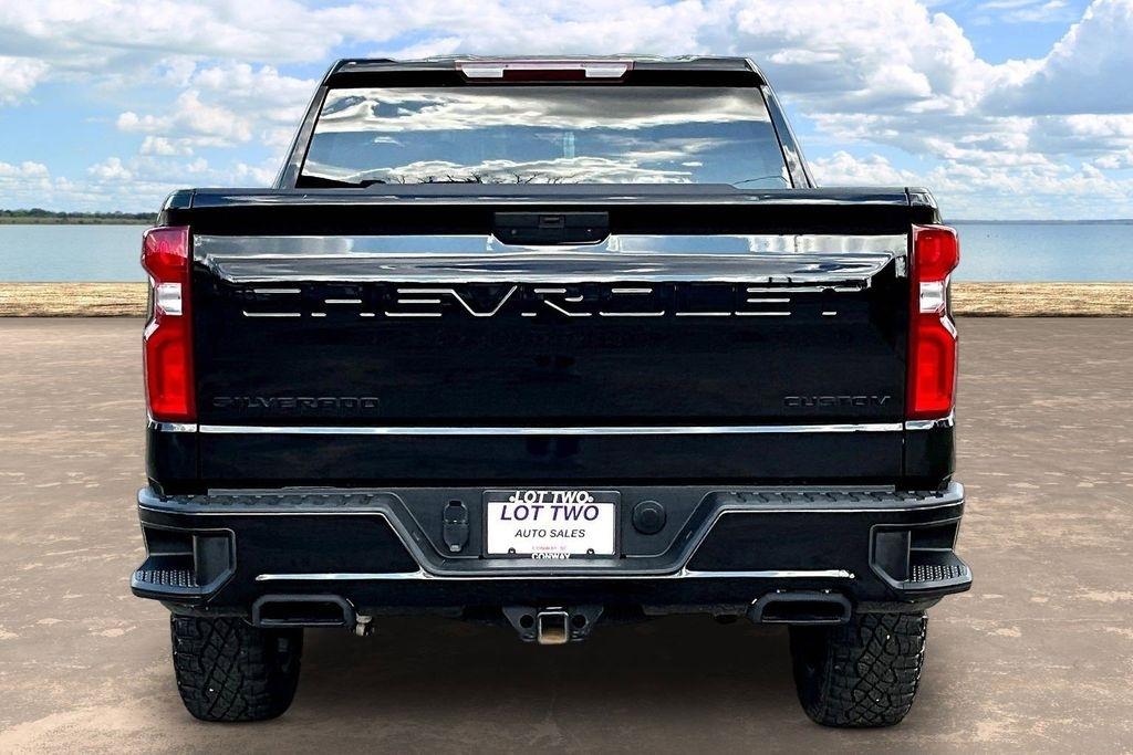 Chevrolet Silverado 1500 Custom Trail Boss Crew Cab Short Box 4WD 2021
