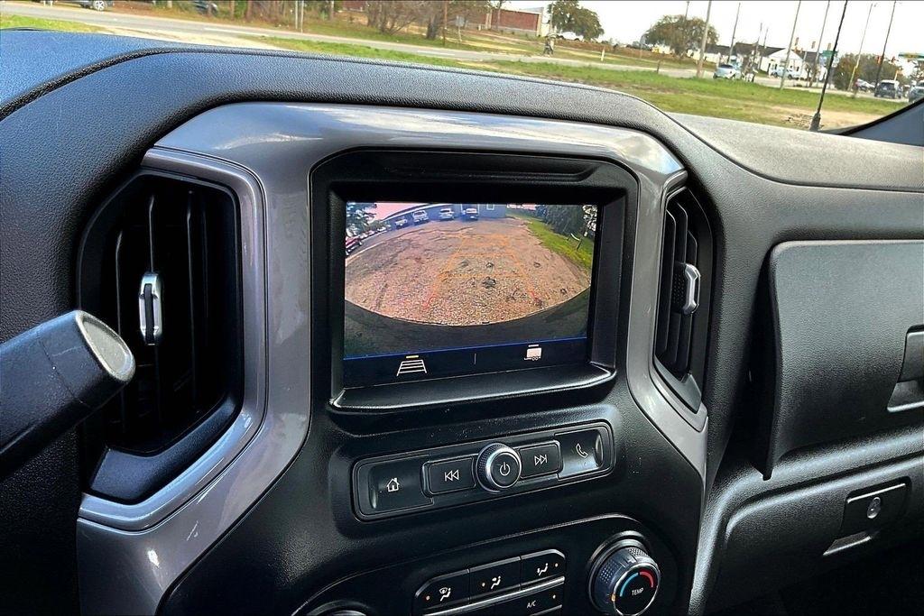 Chevrolet Silverado 1500 Custom Trail Boss Crew Cab Short Box 4WD 2021