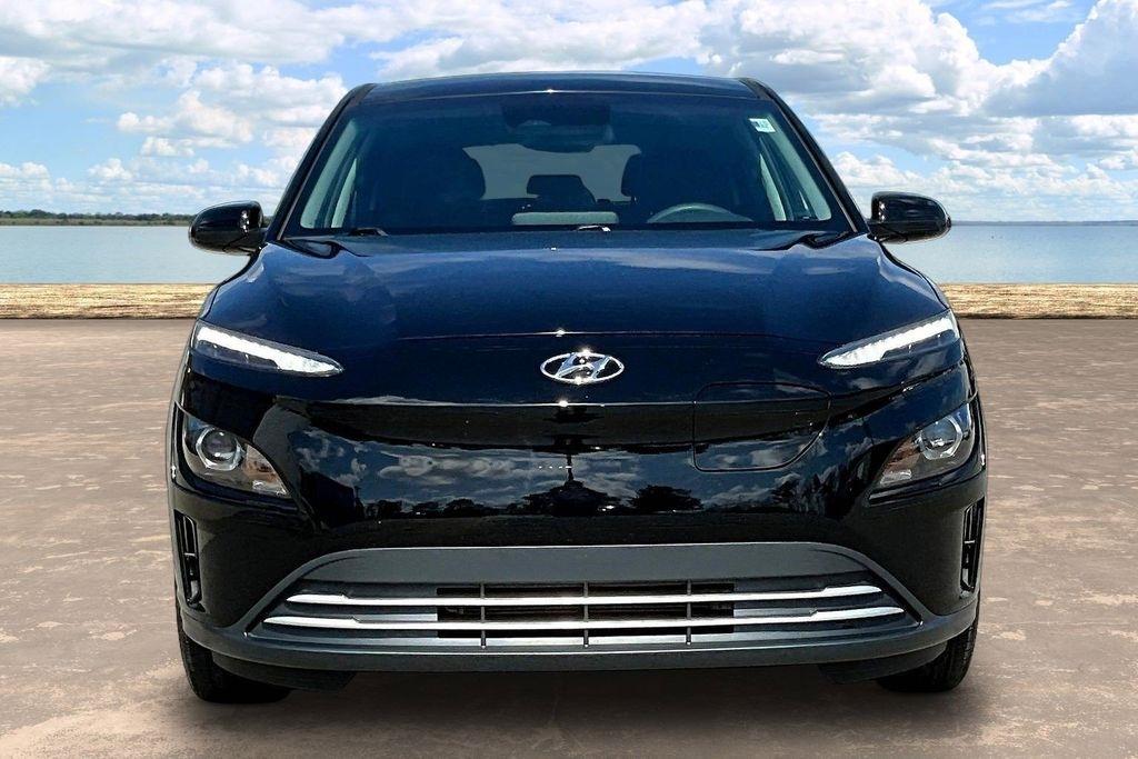 Hyundai Kona EV SEL 2023
