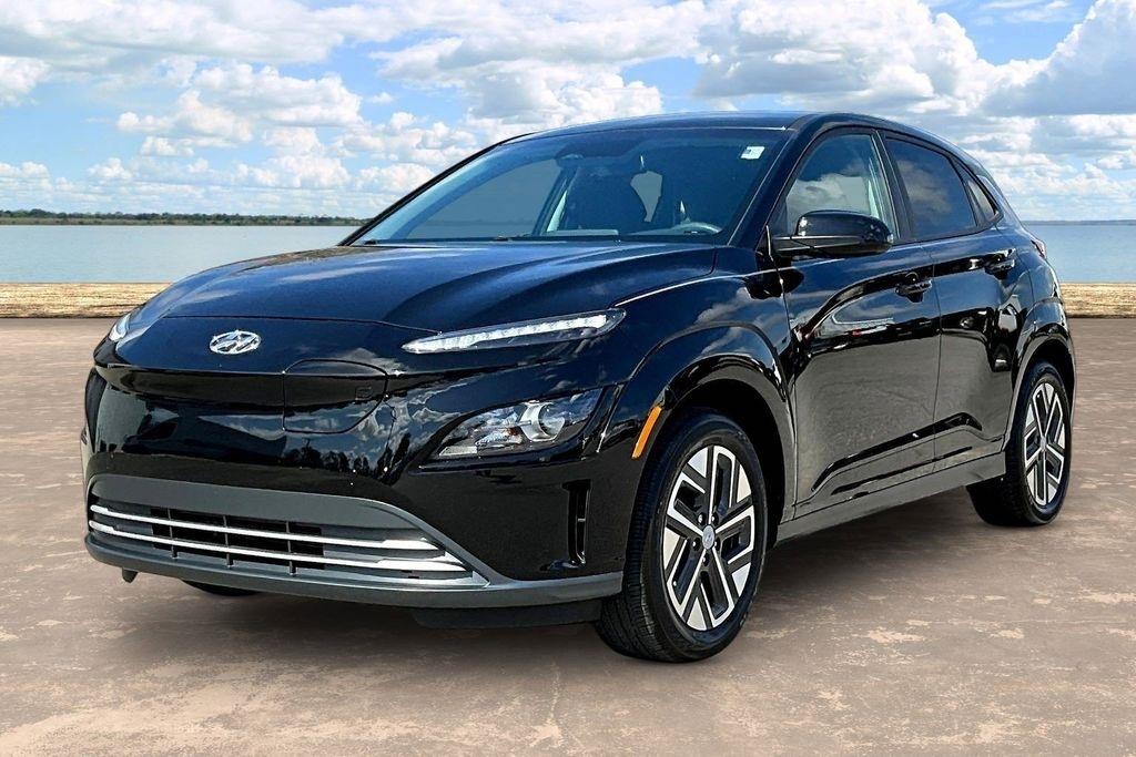 Hyundai Kona EV SEL 2023