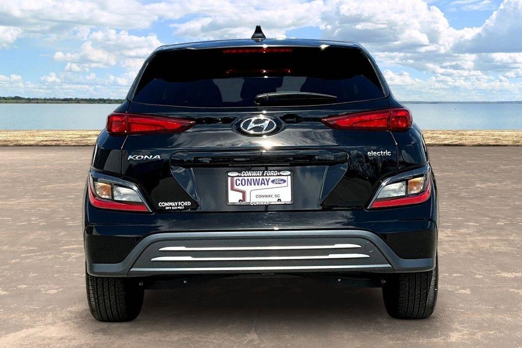 Hyundai Kona EV SEL 2023