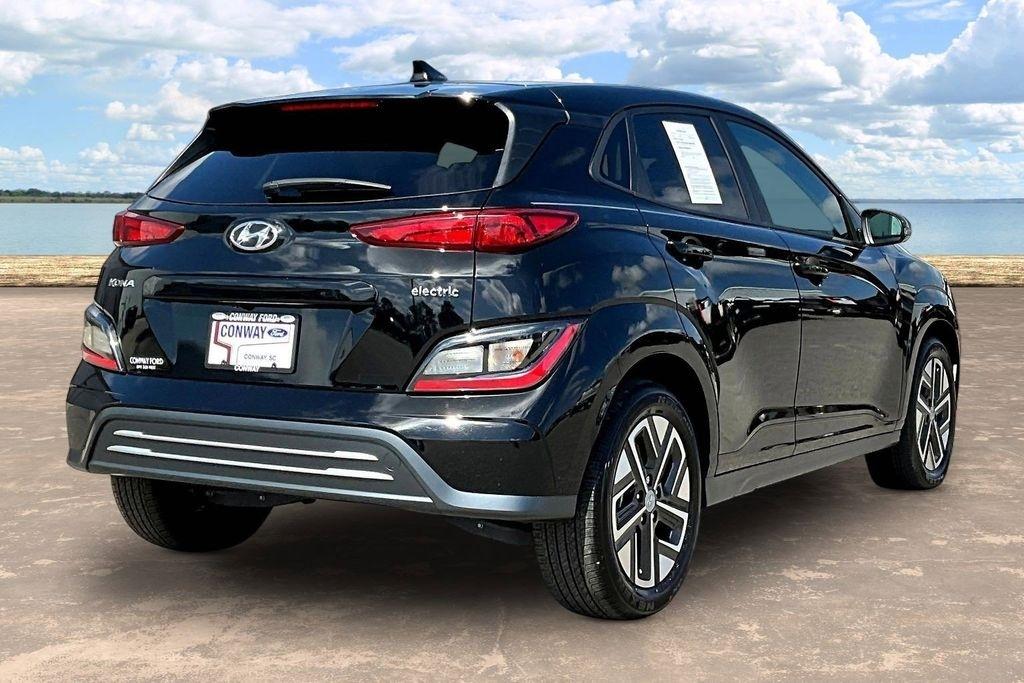 Hyundai Kona EV SEL 2023