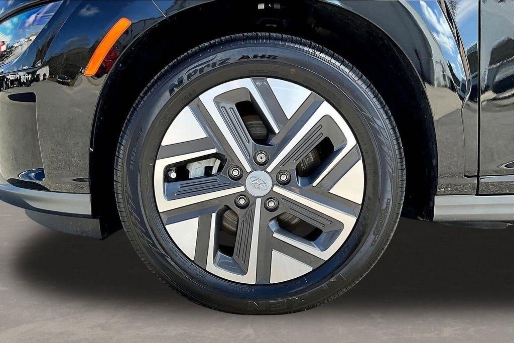 Hyundai Kona EV SEL 2023