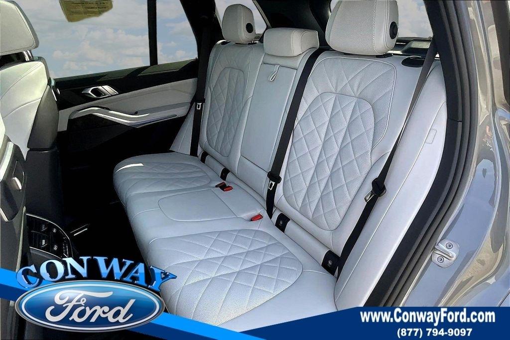 BMW X5 xDrive40i 2025