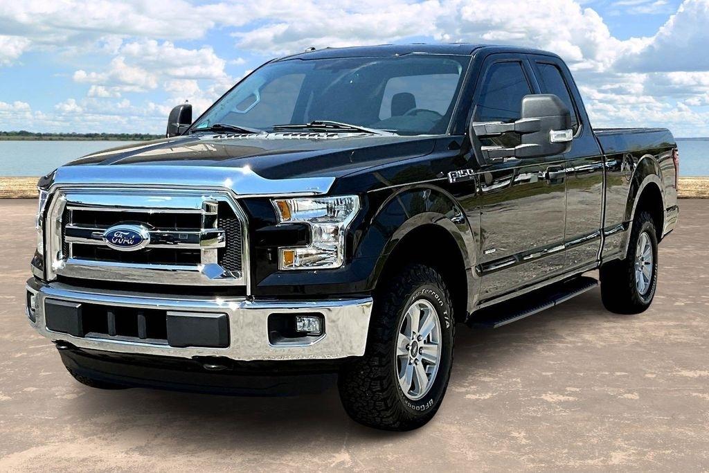 Ford F-150 Lariat SuperCab 8-ft. 4WD 2016