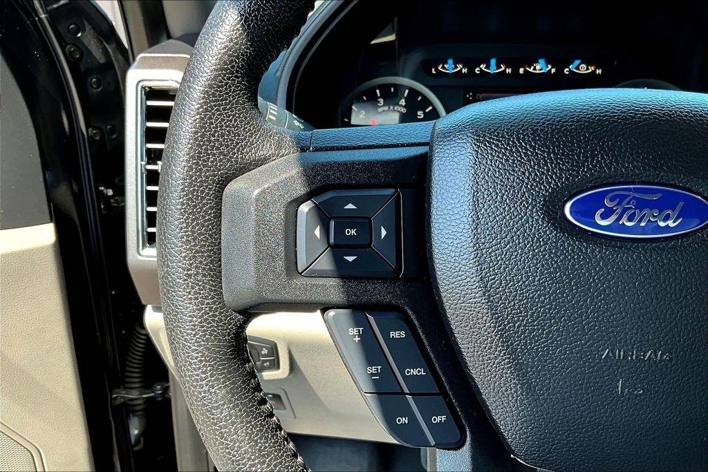 Ford F-150 Lariat SuperCab 8-ft. 4WD 2016